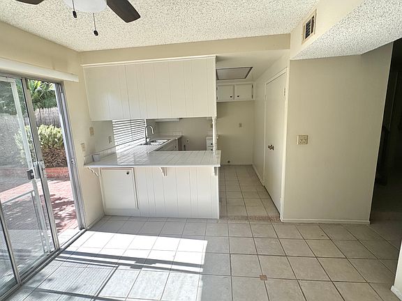 5th image of 1630 Parrot Ct #Townhouse