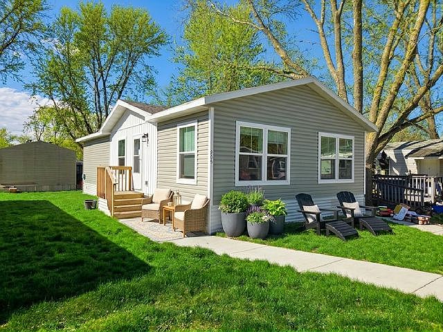 1st image of 205 Janjo Dr #208