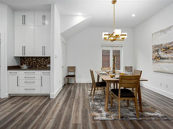 5th image of 1732 Ashland Ave #1732