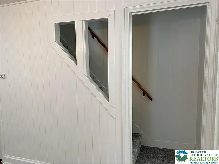 8938 Breinigsville Rd — Photo 10