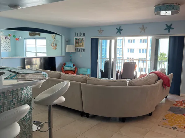 800 Benjamin Franklin Dr, Sarasota, FL