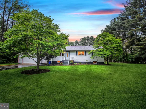 1101 River Rd, Sykesville, MD 21784