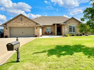 908 Isabella Ln, Altus, OK 73521