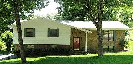 1st image of 107 N Cliff Ln