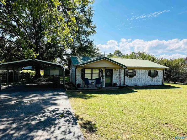 86 Old Hillsboro Rd, Moulton, AL 35650
