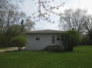 2809 29th St, Zion, IL 60099