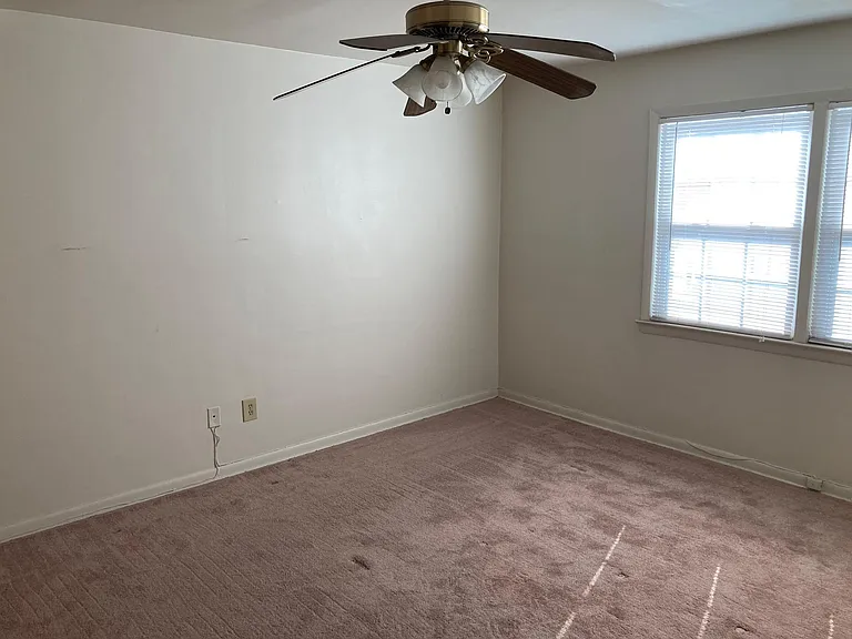 2095 Warrensville Center Rd #C7 — Photo 16
