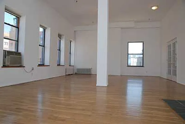 Rented by Buchbinder & Warren | media 3