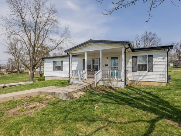 512 S Park Ave, Huntsville, MO 65259