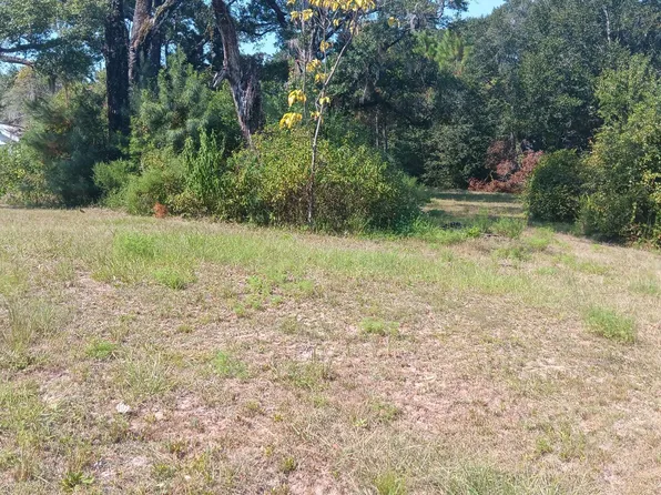 7104 State Highway 81, Ponce De Leon, FL 32455