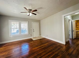 Self Showing - 2 bed 1 bath close to Texas Tech! Move In Ready, Lubbock, TX 79401
