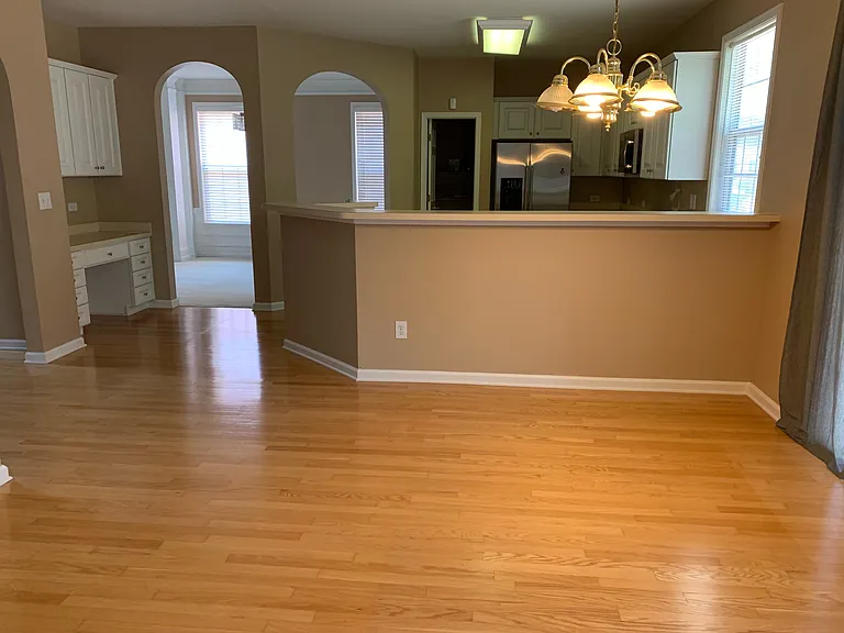 4031 Kingsley Park Ln — Photo 4