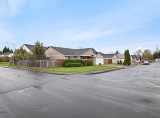 607 SE 5th St, Battle Ground, WA 98604