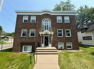 1404 Raymond Ave APT 1, Saint Paul, MN 55108