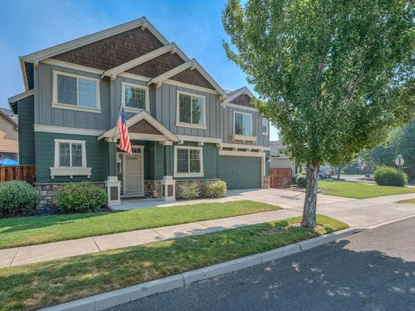 630 NW 28th St, Redmond, OR 97756
