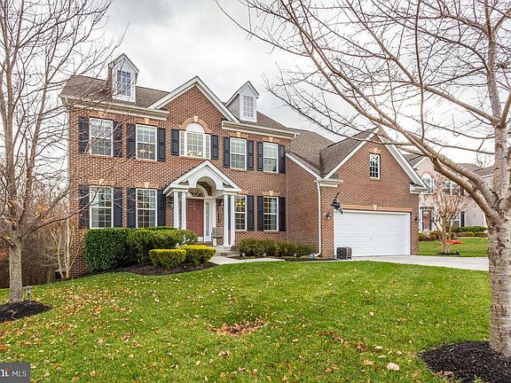 3rd image of 5906 Kaveh Ct