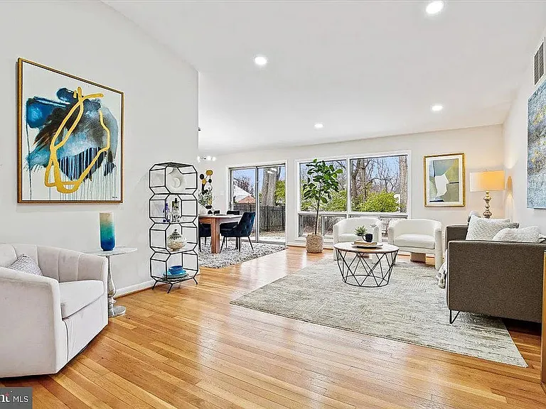 11505 Monticello Ave — Photo 1