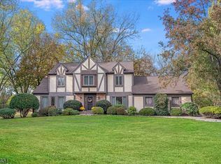 7 Lexington Ave, Branchburg Twp., NJ 08853