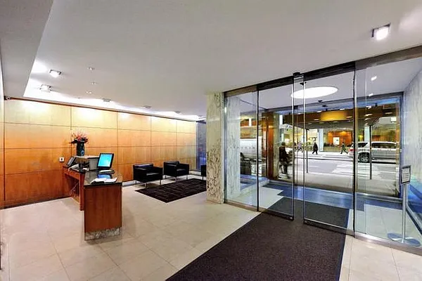 Rented by Compass | media 12