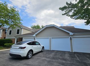 299 Pembridge Ln UNIT D2, Schaumburg, IL 60193