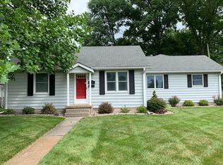 1207 Eisenhower Rd, Mascoutah, IL 62258