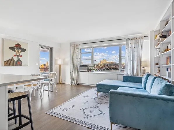 477 Franklin D Roosevelt Dr #M1407, New York, NY 10002