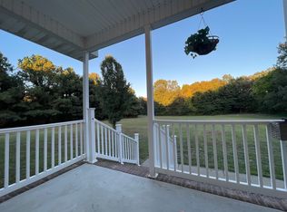 745 Massac Church Rd, Paducah, KY 42001