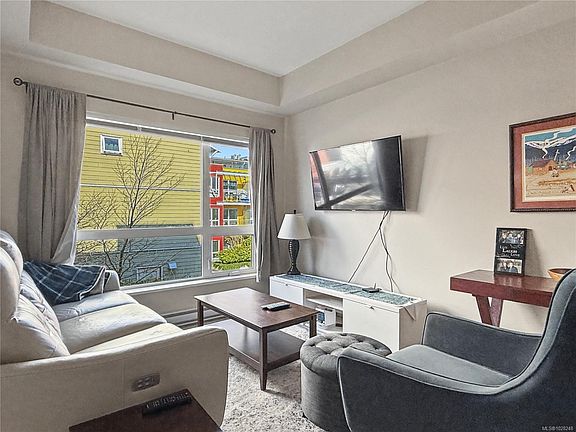 5th image of 785 Tyee Rd #201