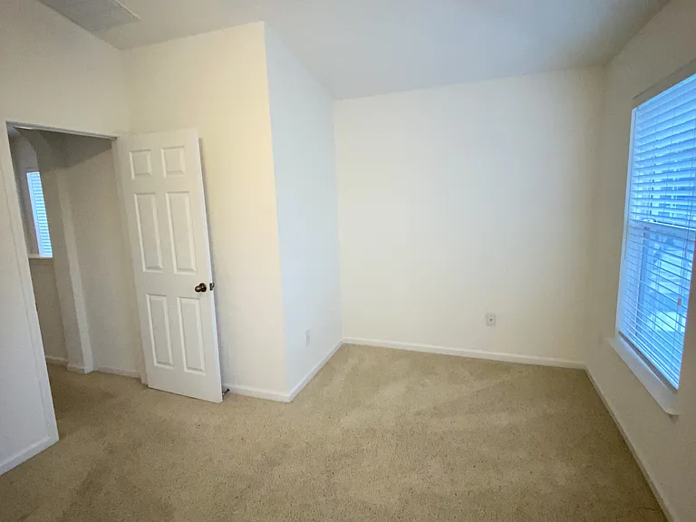 12988 Spring Rain Rd — Photo 17
