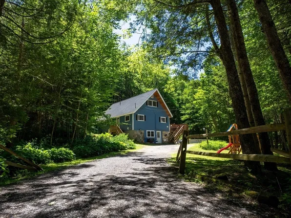 519 Warwick Rd, Northfield, MA 01360