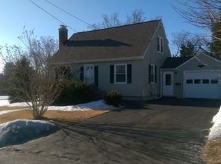 83 Hillside Ave, Somerset, MA 02726