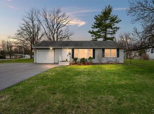 4871 Middle Settlement Rd, New Hartford, NY 13413