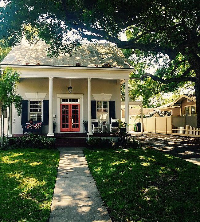1st image of 3218 W Palmira Ave