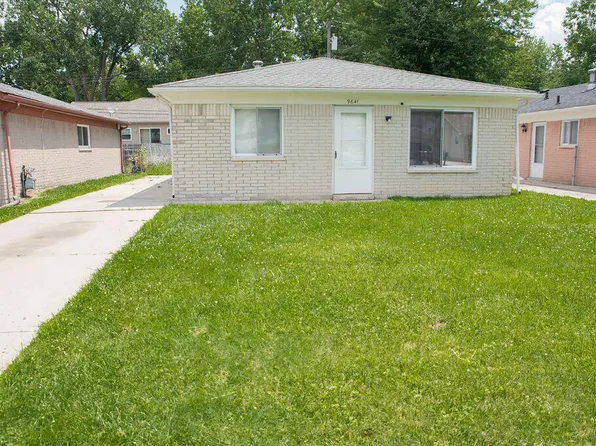 9641 Wilkie St, Taylor, MI 48180