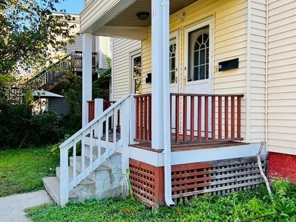 11 Carpenter Ave, Northampton, MA 01060