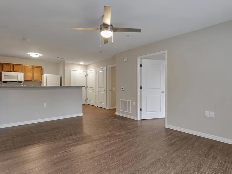 Jenkins Lofts — Photo 3