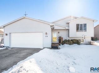 115 W Brian St, Tea, SD 57064