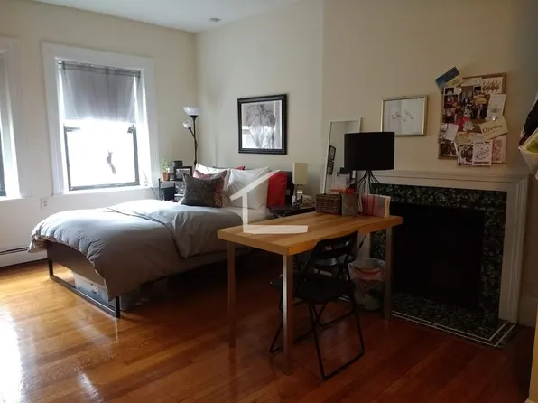901 Beacon St, Boston, MA
