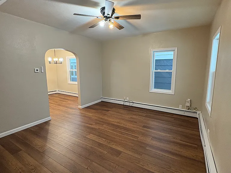 415 Rightmeyer St — Photo 5