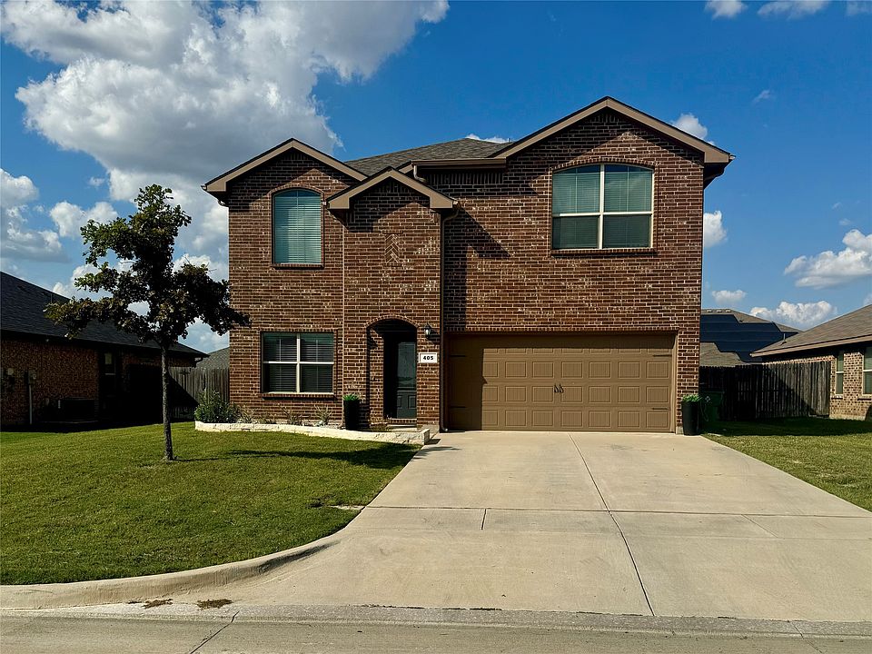 1st image of 405 Keenland Way