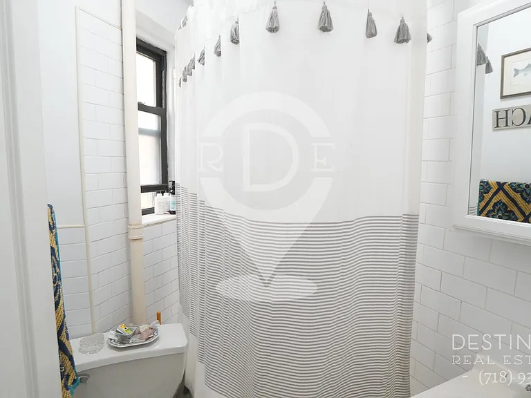 206 Berkeley Pl #2C — Photo 5