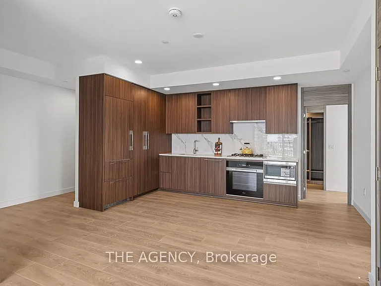 18 Esther Shiner Blvd #3107 — Photo 15