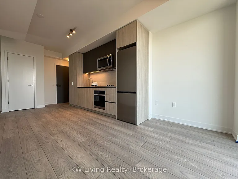 5858 Yonge St #3105 — Photo 17