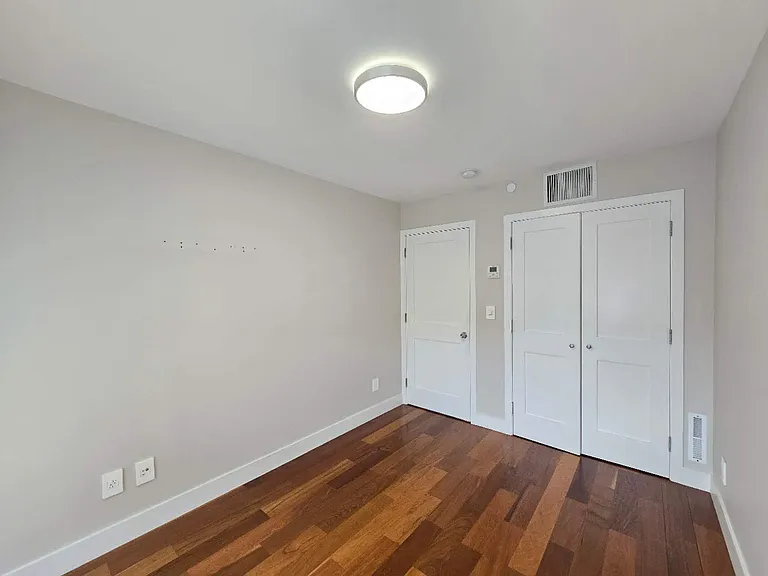 1448 71st St #2A — Photo 15
