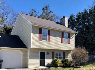 2300 Tori Rd, Knoxville, TN 37923