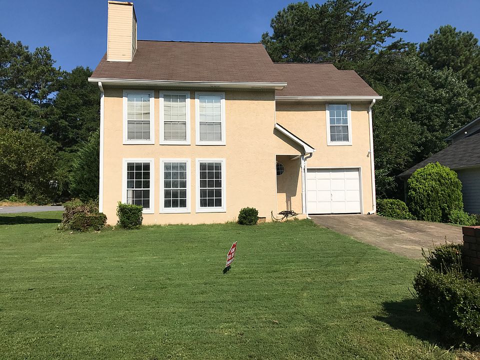 1st image of 2685 Piedmont Oak Dr