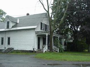 34 Bank St APT 5, Lebanon, NH 03766