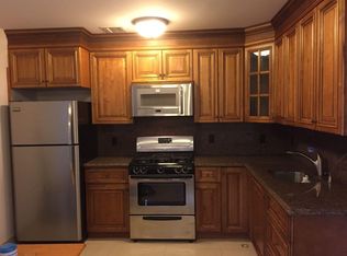 3 Franklin Ave APT 2R, Harrison, NJ 07029