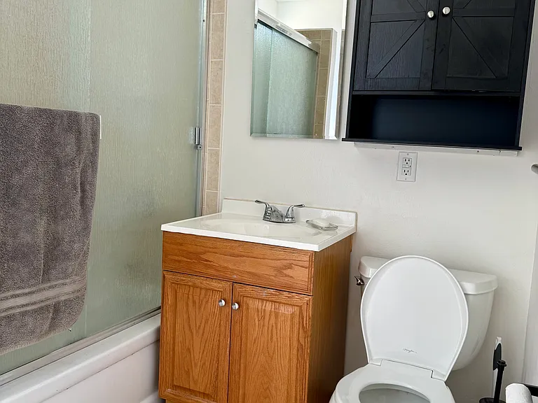 19 Bernice Ct — Photo 11