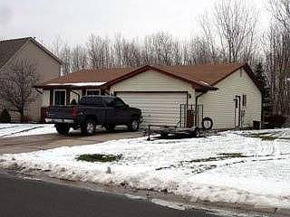 3rd image of 102 Murray Ct